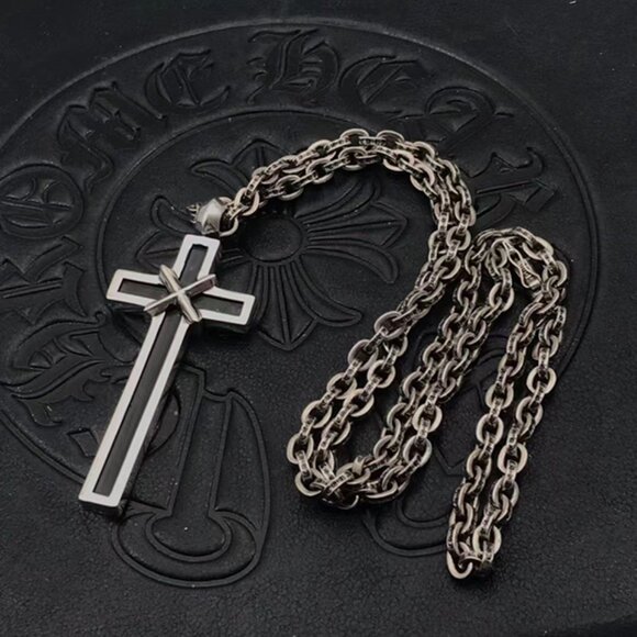 Chrome Hearts Collaboration Large Cross Necklace - Picture 3 of 8